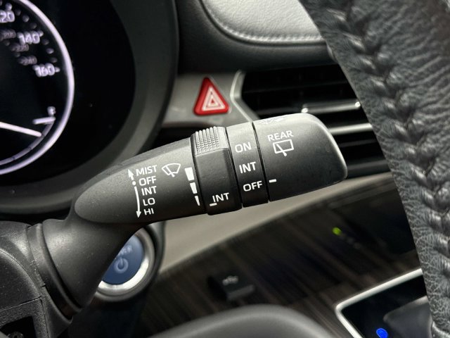 Used 2021 Toyota Sienna Limited AWD/4WD image 23