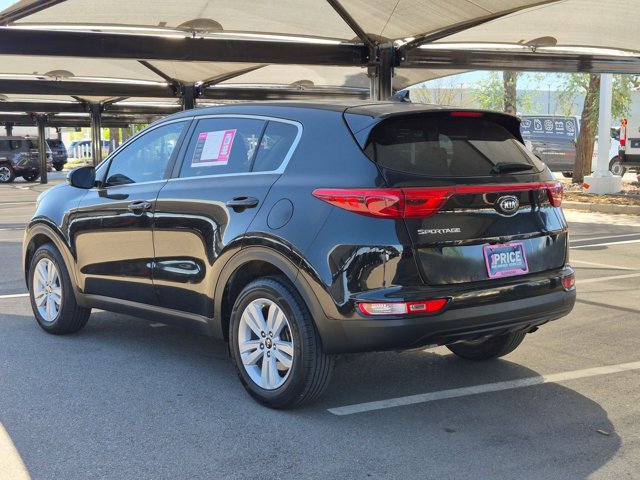 Used 2017 Kia Sportage LX AWD/4WD image 7