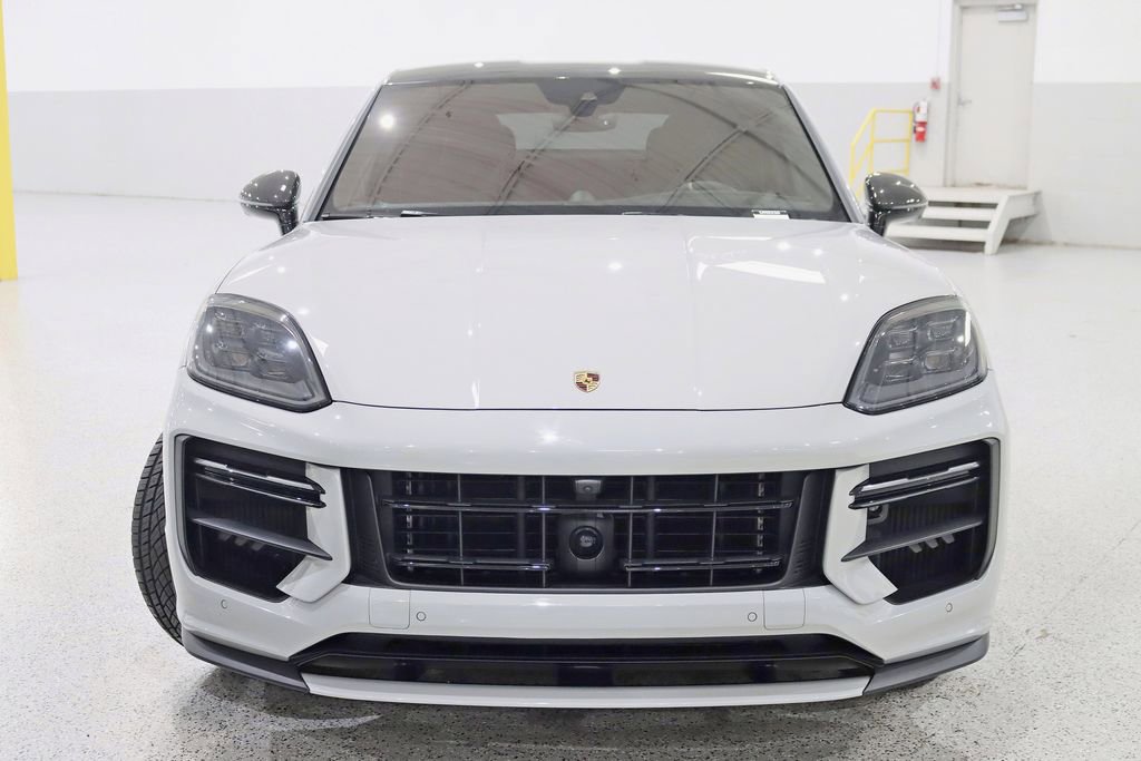 Used 2024 Porsche Cayenne Turbo GT AWD/4WD image 8