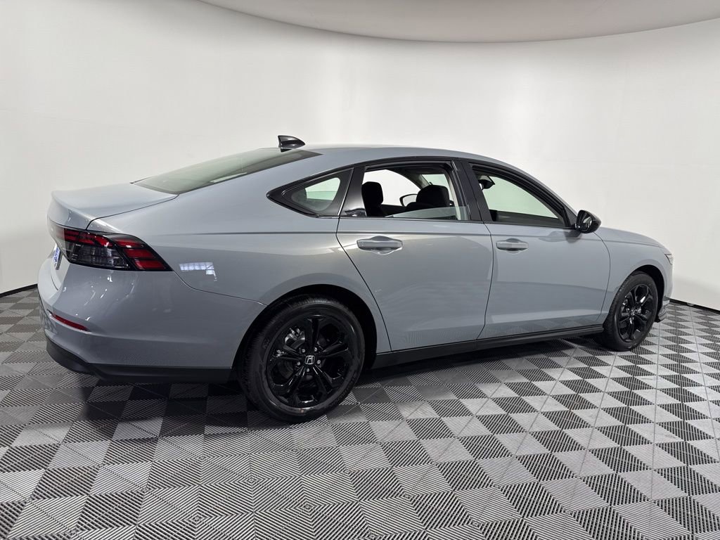New 2025 Honda Accord SE image 7