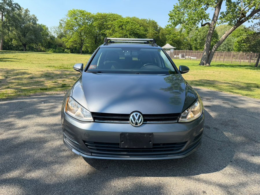 Used 2017 Volkswagen Golf S FWD image 8
