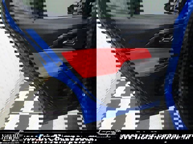 Certified 2025 Chevrolet Equinox EV RS image 18