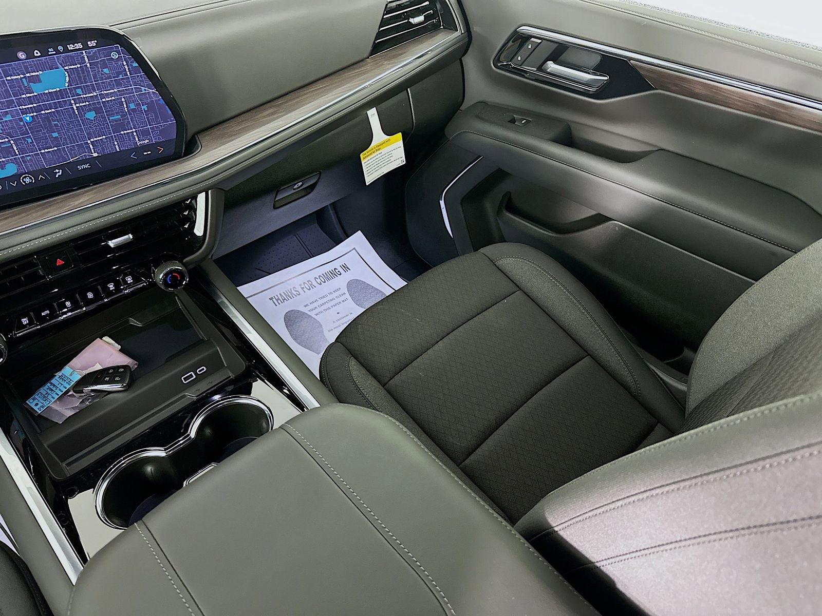 New 2026 Chevrolet Suburban LS image 22