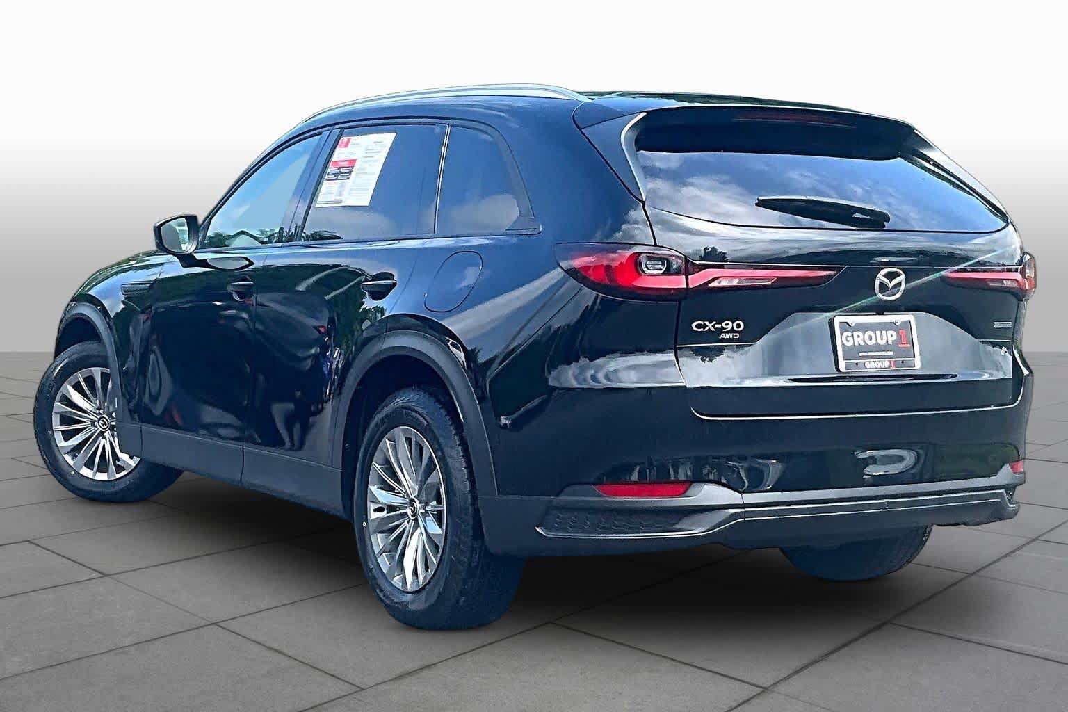 Used 2024 MAZDA CX-90 3.3 Turbo w/ Preferred Plus AWD/4WD image 12