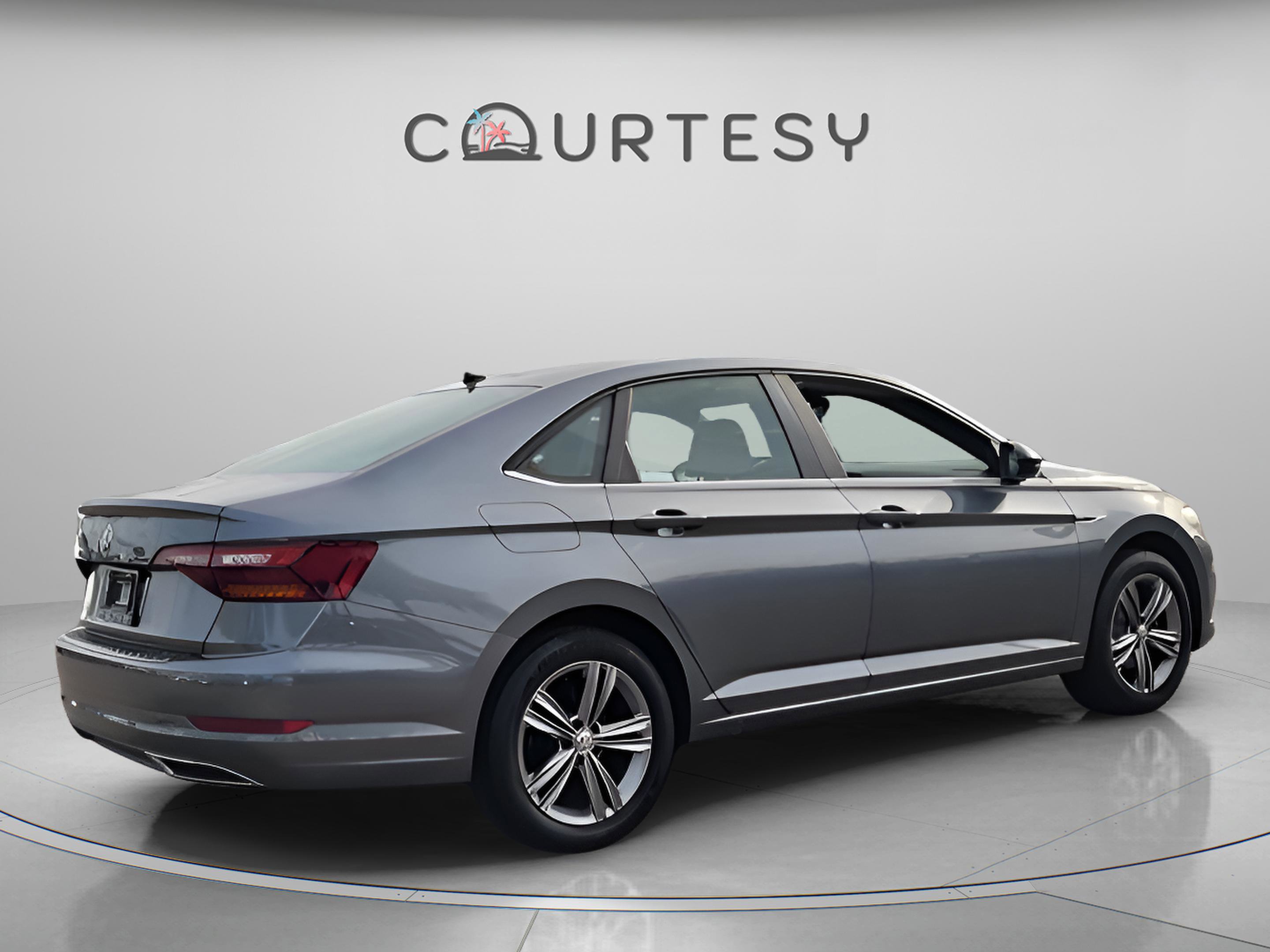 Used 2019 Volkswagen Jetta R-Line image 5