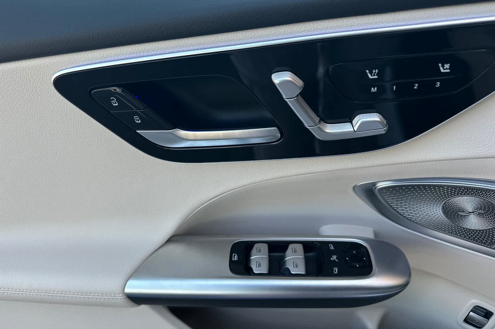 New 2026 Mercedes-Benz C 300 Sedan image 10