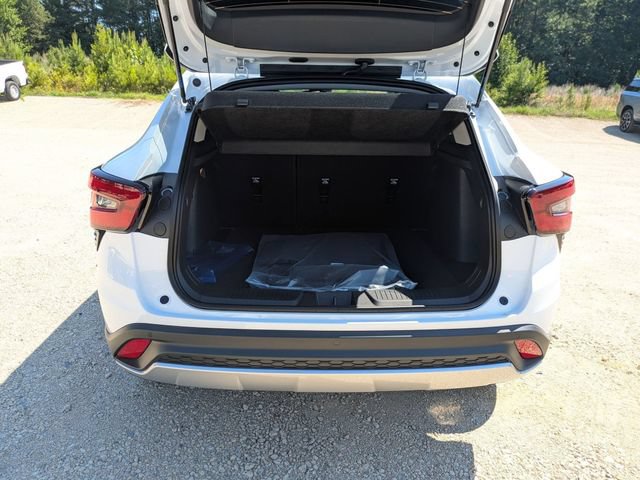 New 2026 Chevrolet Trax LT w/ Driver Confidence Package FWD image 26