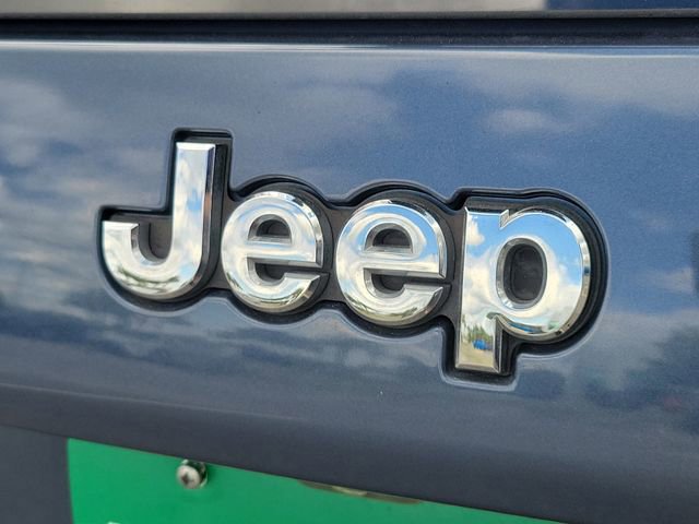 Used 2020 Jeep Cherokee Limited image 8