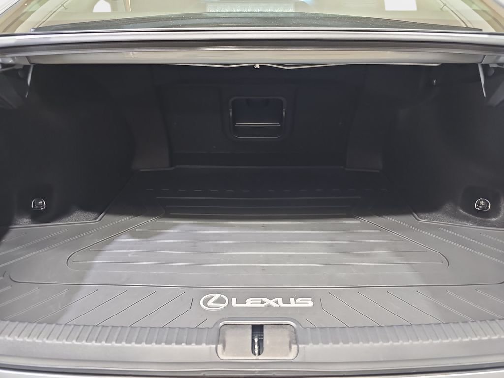 Certified 2025 Lexus ES 300h w/ Premium Package FWD image 12