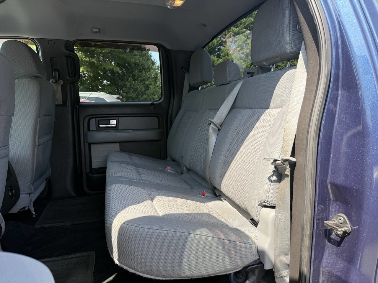 Used 2013 Ford F150 XLT w/ XLT Chrome Pkg image 10