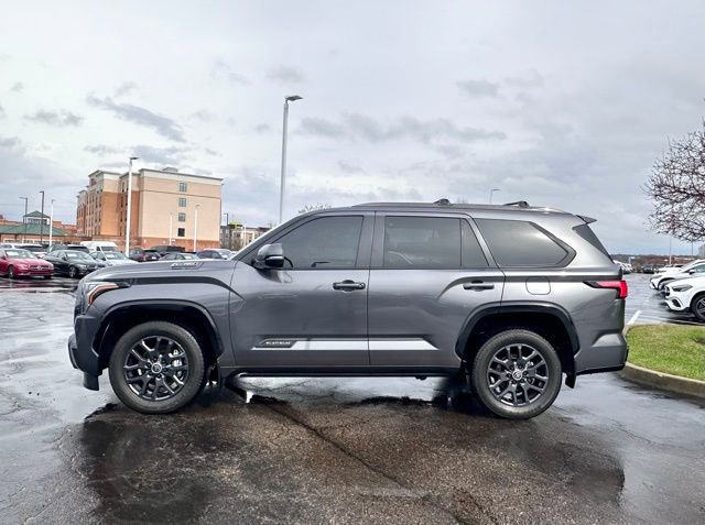 Used 2024 Toyota Sequoia Platinum image 7