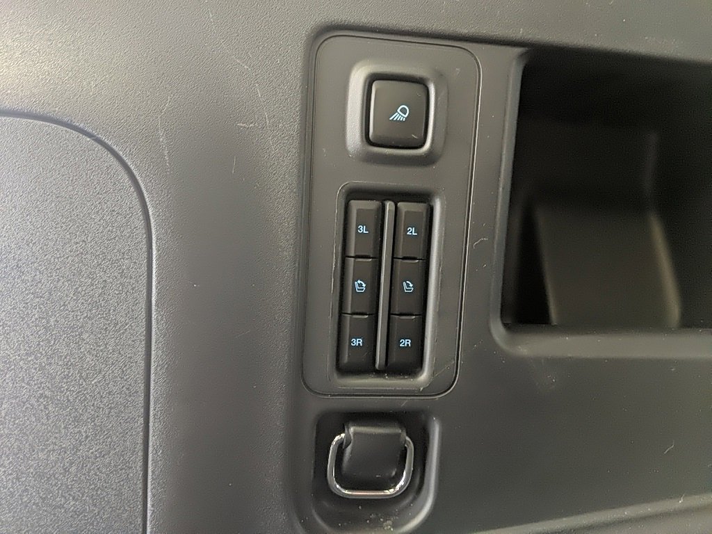 Certified 2025 Ford Expedition Active image 11