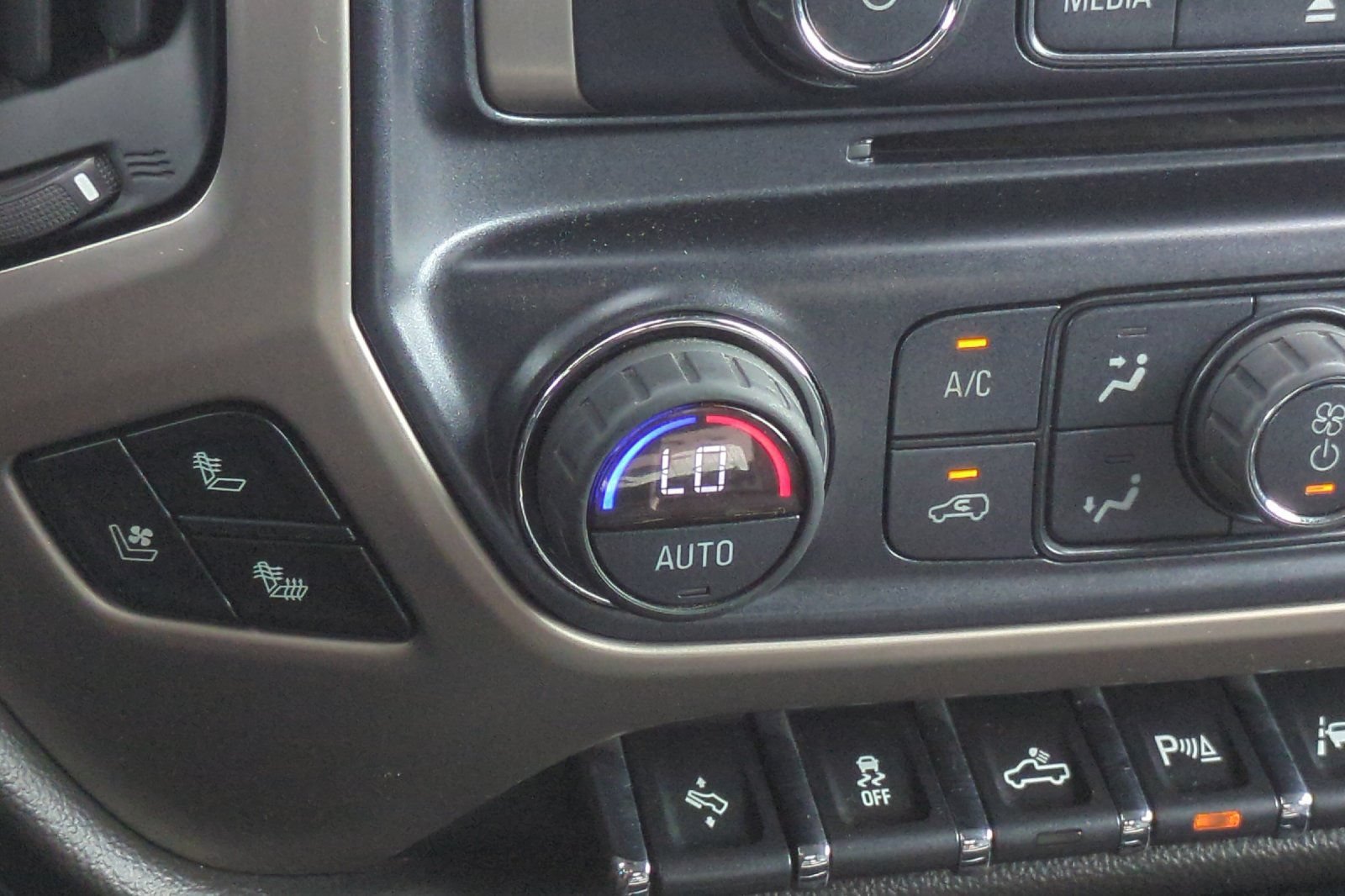 Used 2018 GMC Sierra 1500 Denali w/ Denali Ultimate Package AWD/4WD image 28