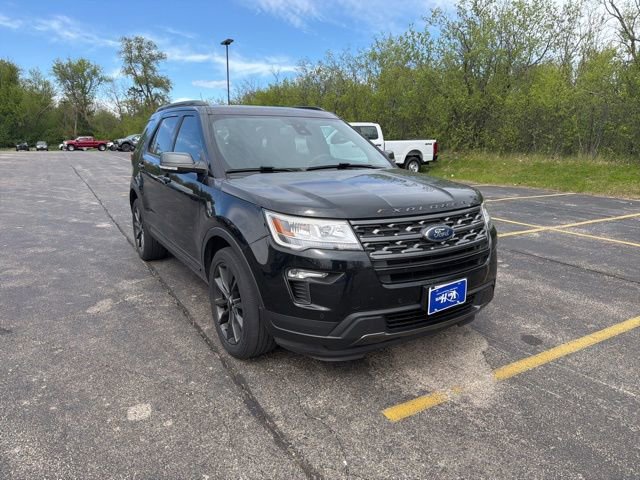 Used 2018 Ford Explorer XLT w/ XLT Appearance Package AWD/4WD video 1