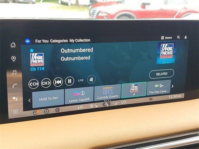 New 2025 Nissan Armada SL w/ Captain's Chari Seat Package image 14