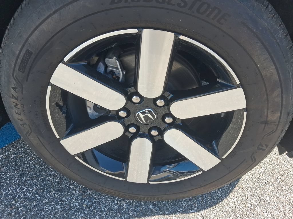 Used 2025 Honda Prologue Touring image 15