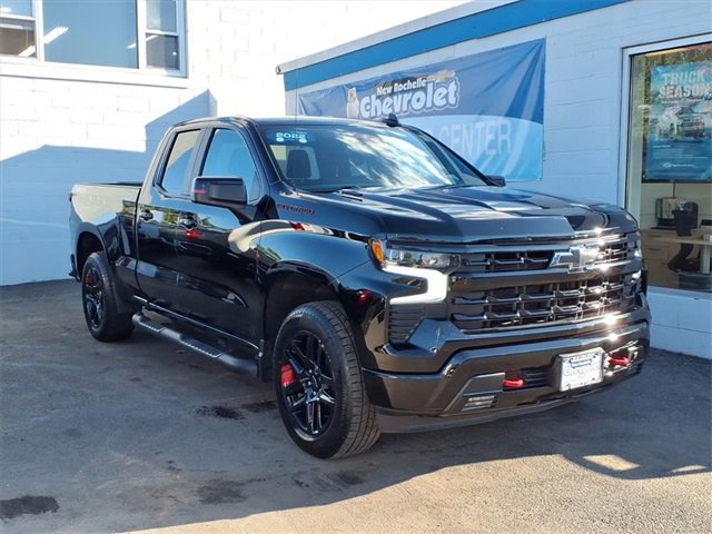 Used 2022 Chevrolet Silverado 1500 RST w/ Redline Edition