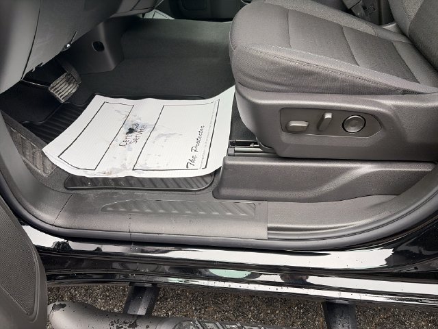 New 2026 Chevrolet Silverado 1500 Custom w/ Turbomax Blackout Package AWD/4WD image 10