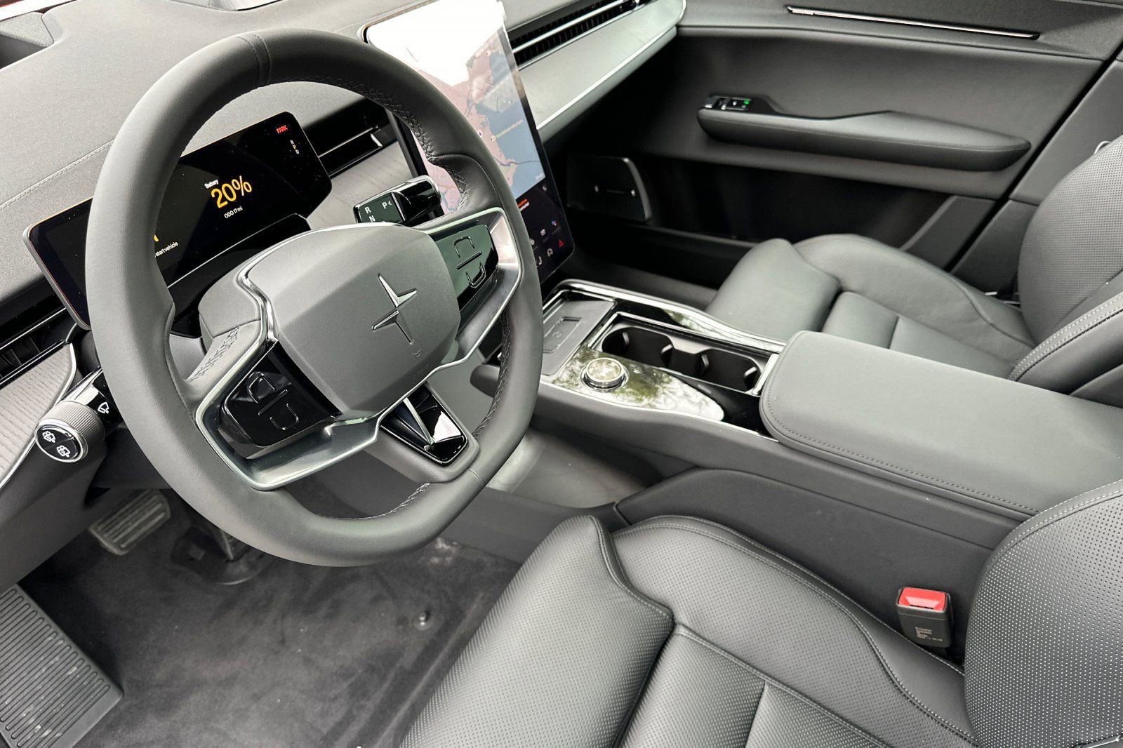 New 2025 Polestar Polestar 3 image 13