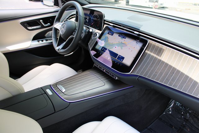 Used 2024 Mercedes-Benz E 350 E 350 4MATIC 19 AMG WHEELS/B w/ Night Package image 12