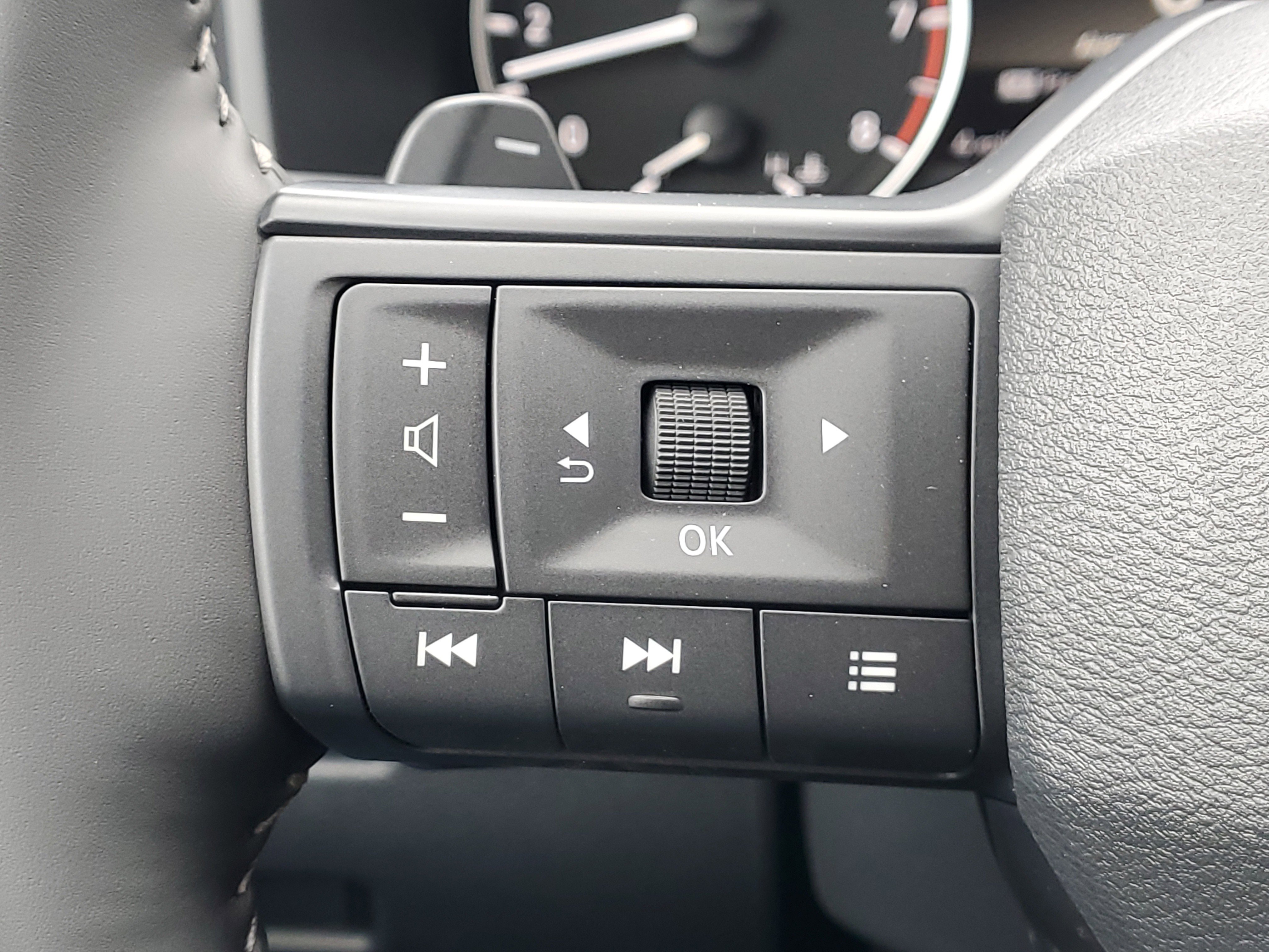 New 2026 Nissan Rogue SV w/ Cold Weather Package image 9