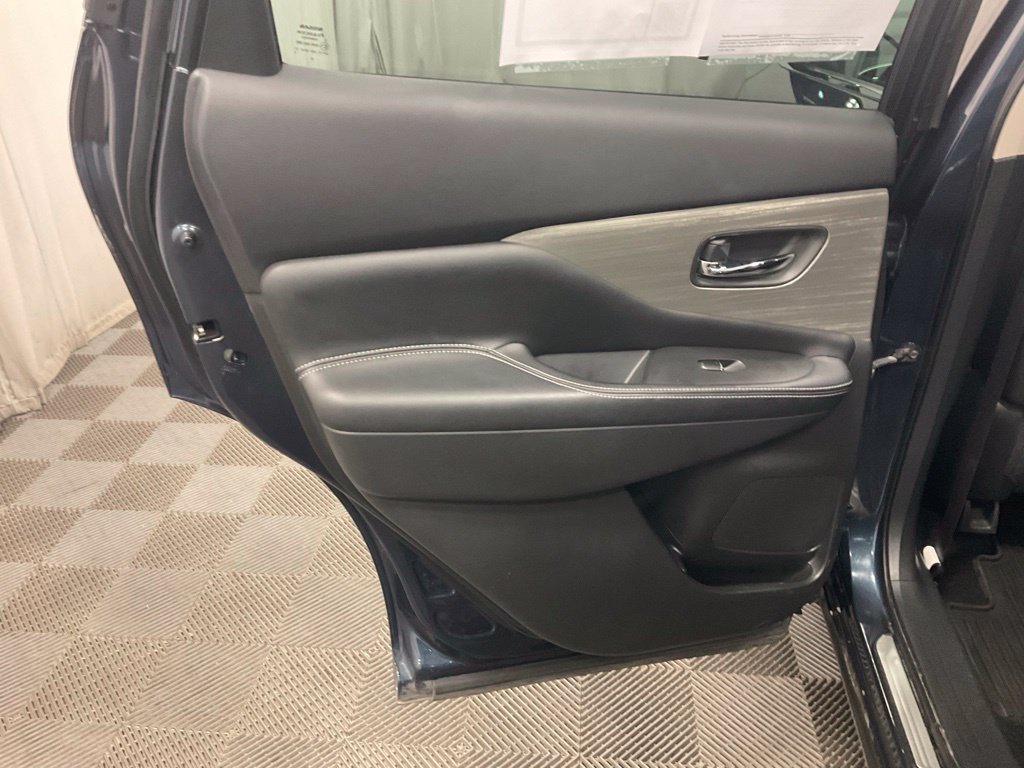 Used 2015 Nissan Murano SL AWD/4WD image 22