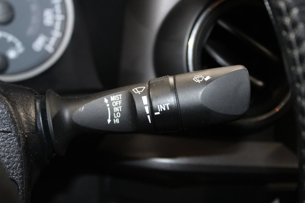 Used 2021 Toyota Tacoma TRD Off-Road AWD/4WD image 38