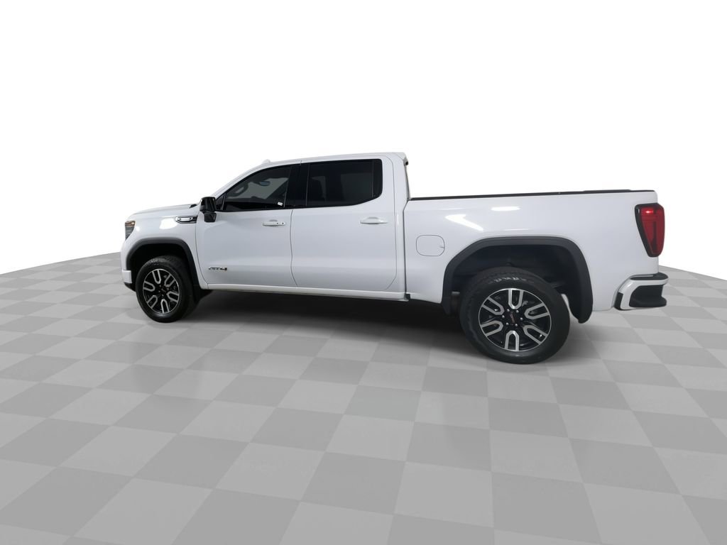 Used 2025 GMC Sierra 1500 AT4 w/ Technology Package image 5