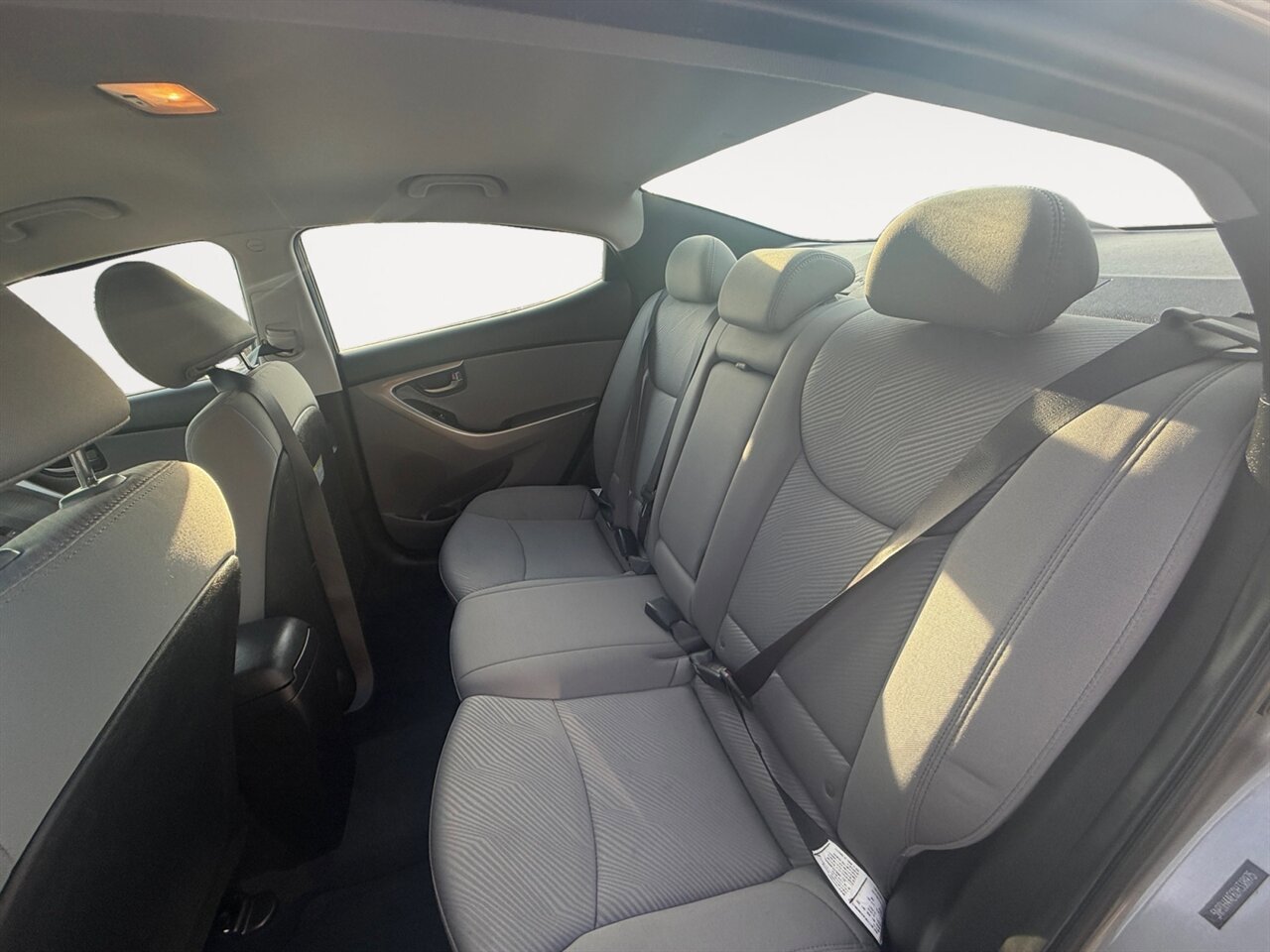 Used 2013 Hyundai Elantra GLS w/ Preferred Pkg FWD image 14