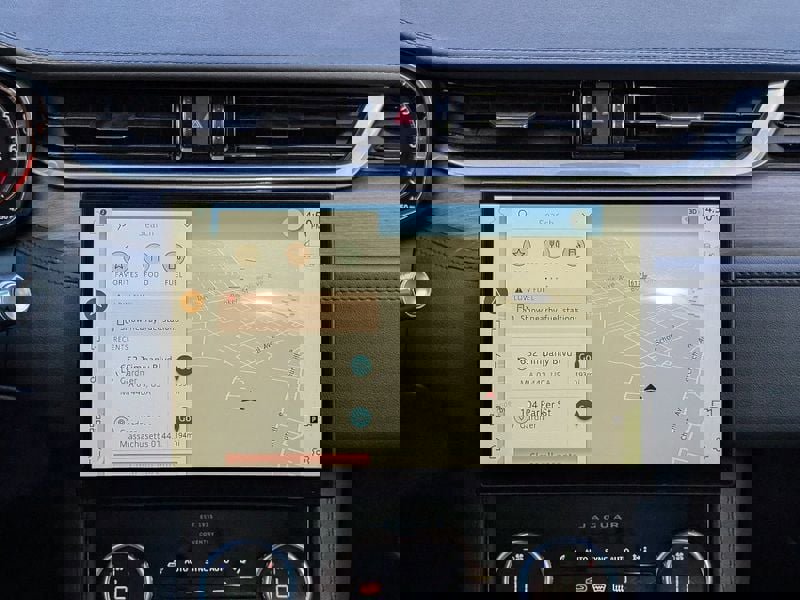 Used 2021 Jaguar F-PACE S image 23