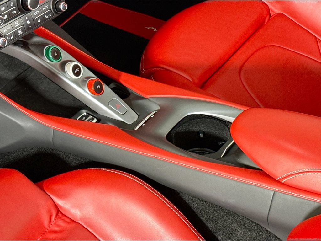 Used 2020 Ferrari Portofino RWD image 20