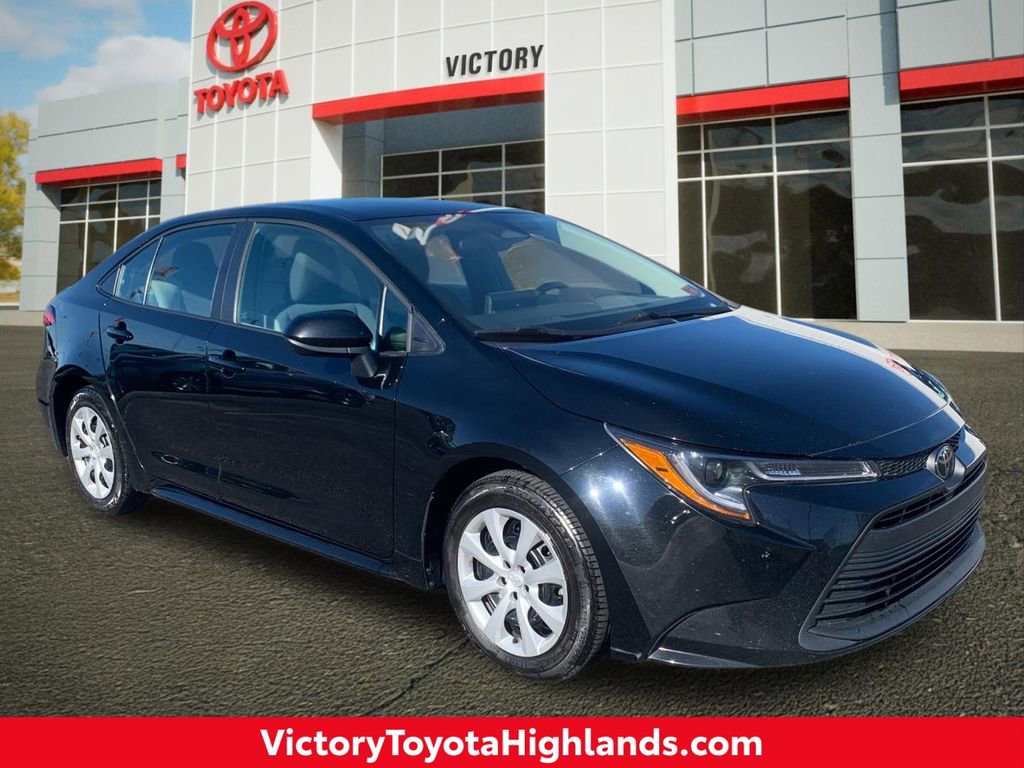 Used 2023 Toyota Corolla LE