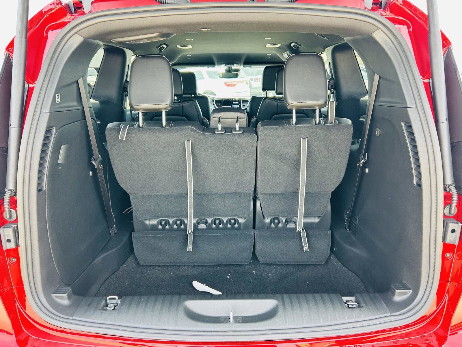 New 2027 Chrysler Pacifica Select FWD image 28