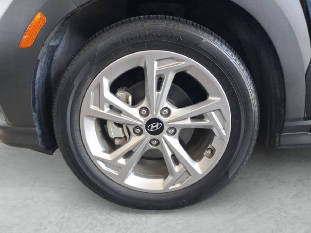 Used 2023 Hyundai Kona SEL w/ Convenience Package FWD image 29