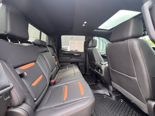 Used 2022 GMC Sierra 1500 AT4 w/ AT4 Premium Package AWD/4WD image 14