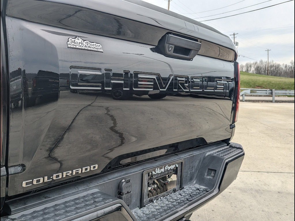 Used 2024 Chevrolet Colorado Trail Boss w/ Advanced Trailering Package image 10