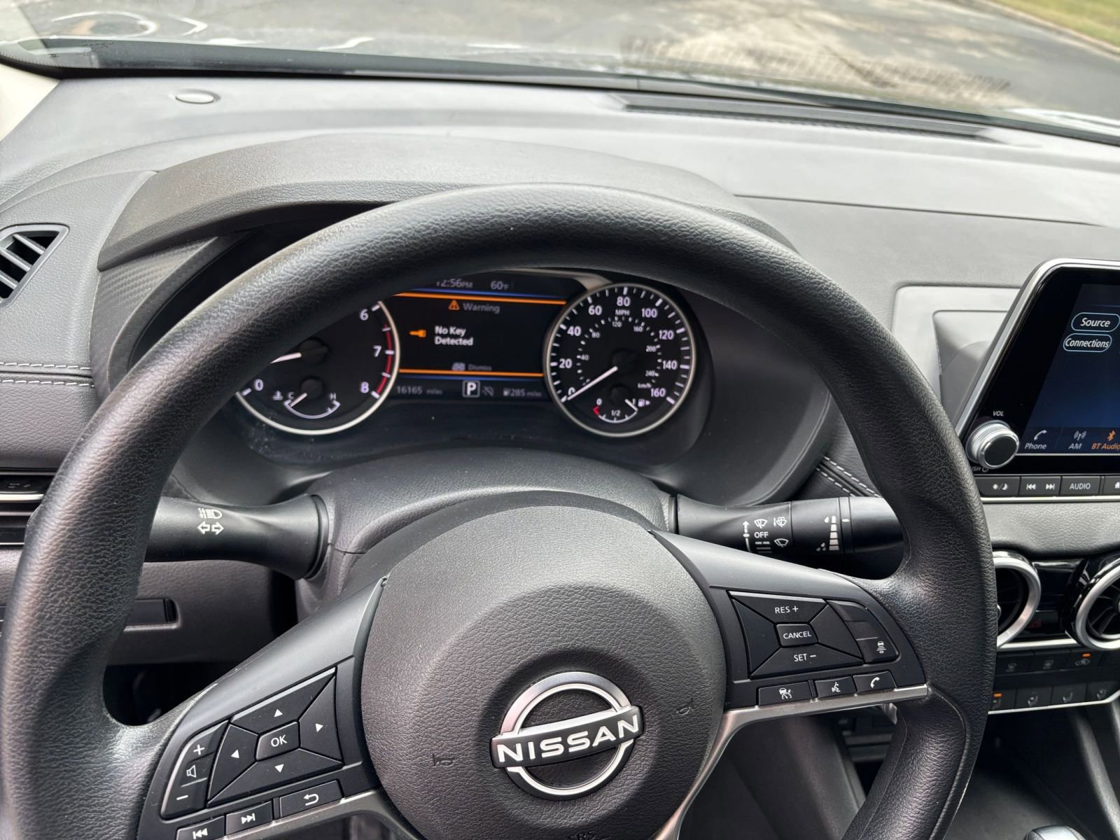 Used 2025 Nissan Sentra SV image 28