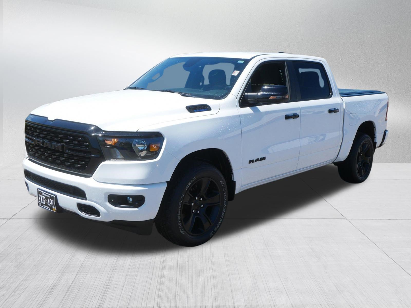 Used 2023 RAM 1500 Big Horn AWD/4WD image 3