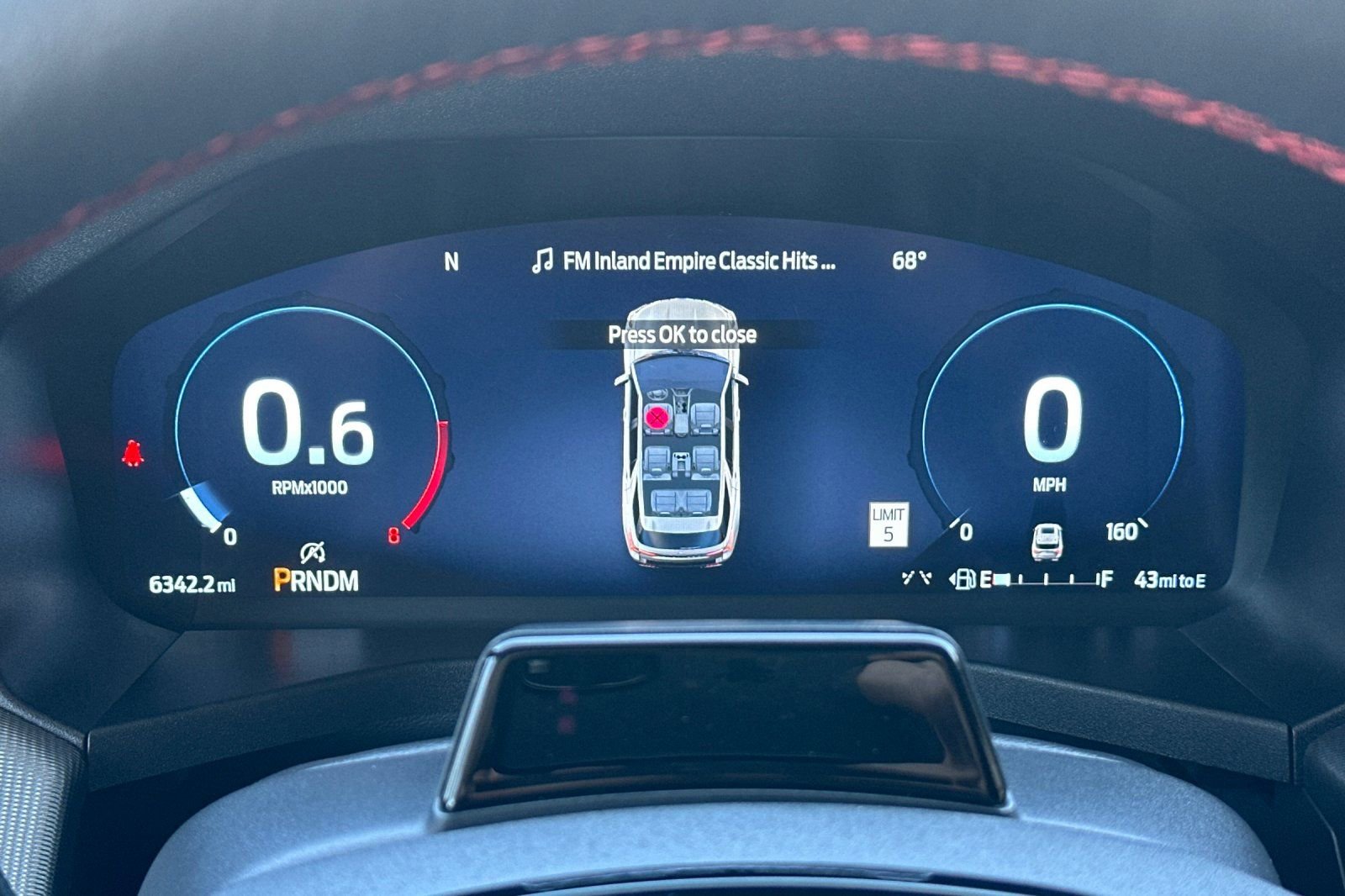 Used 2025 Ford Explorer ST image 26