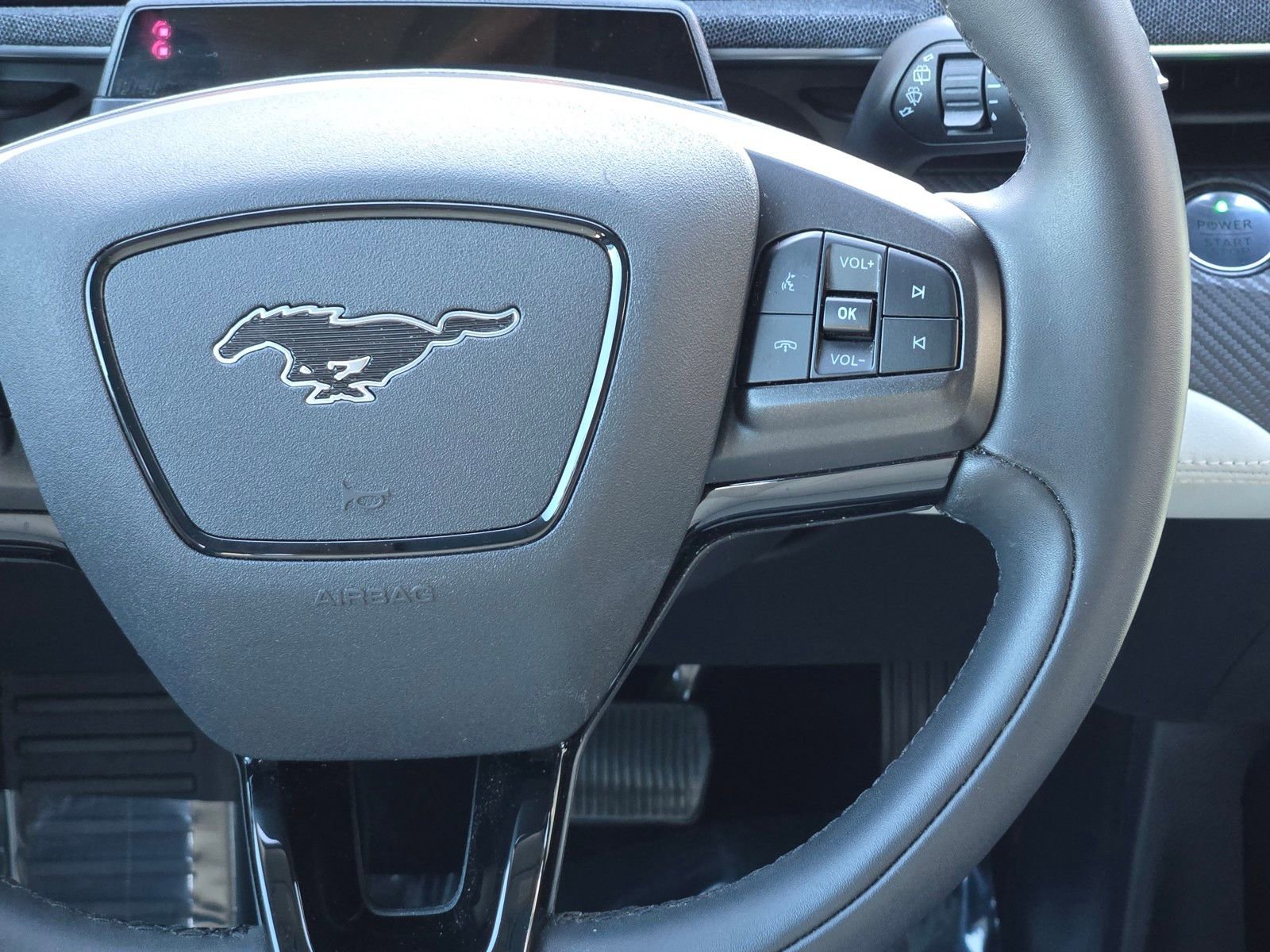 Used 2022 Ford Mustang Mach-E Premium image 17