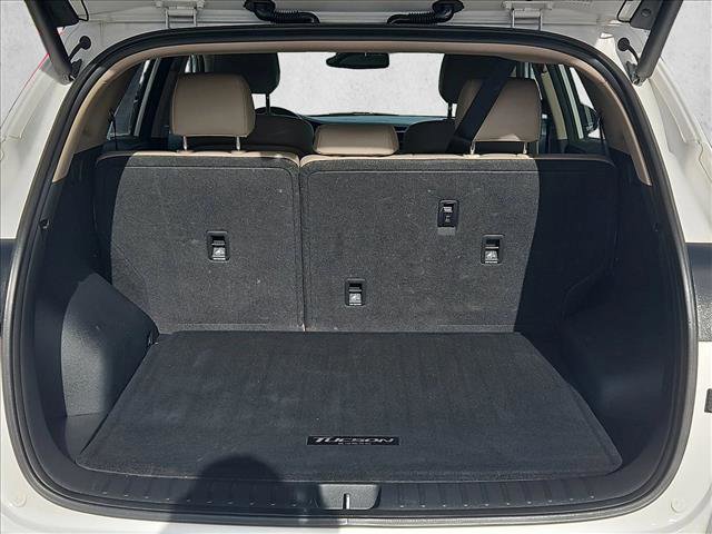 Used 2017 Hyundai Tucson Limited w/ Limited Ultimate Package 03 image 17