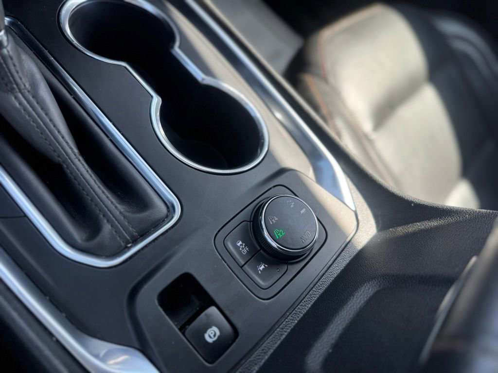 Used 2019 Chevrolet Traverse Premier w/ Redline Edition image 36