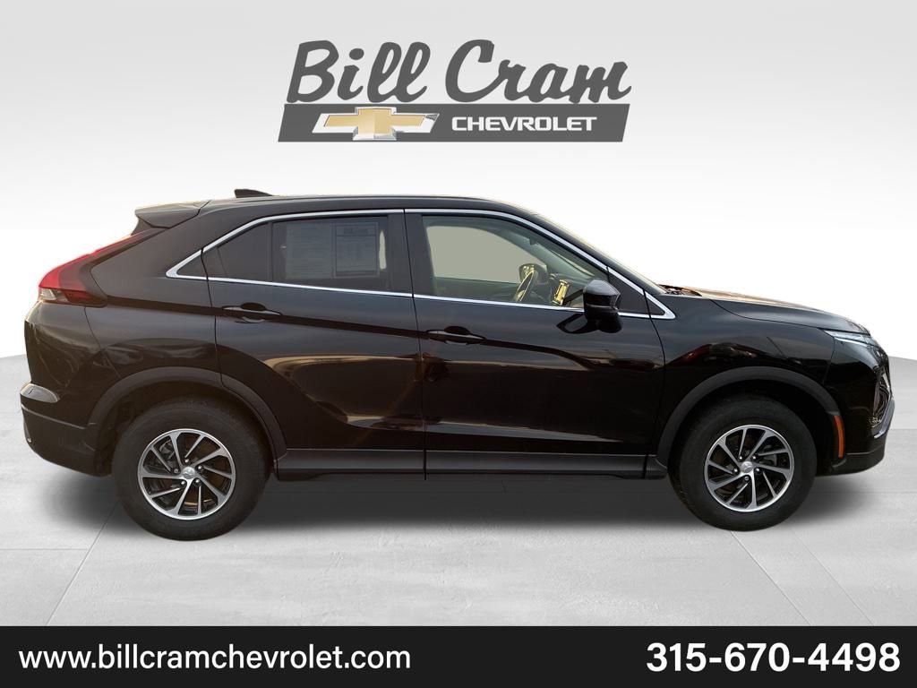 Used 2022 Mitsubishi Eclipse Cross ES image 2