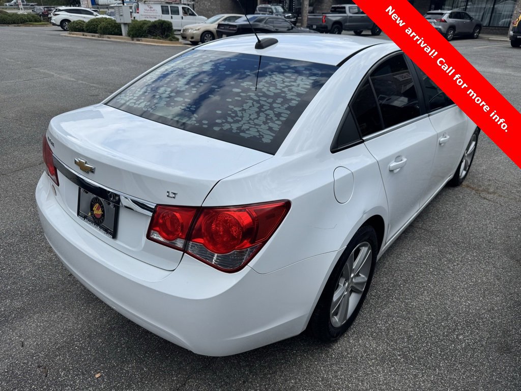 Used 2016 Chevrolet Cruze LT image 4
