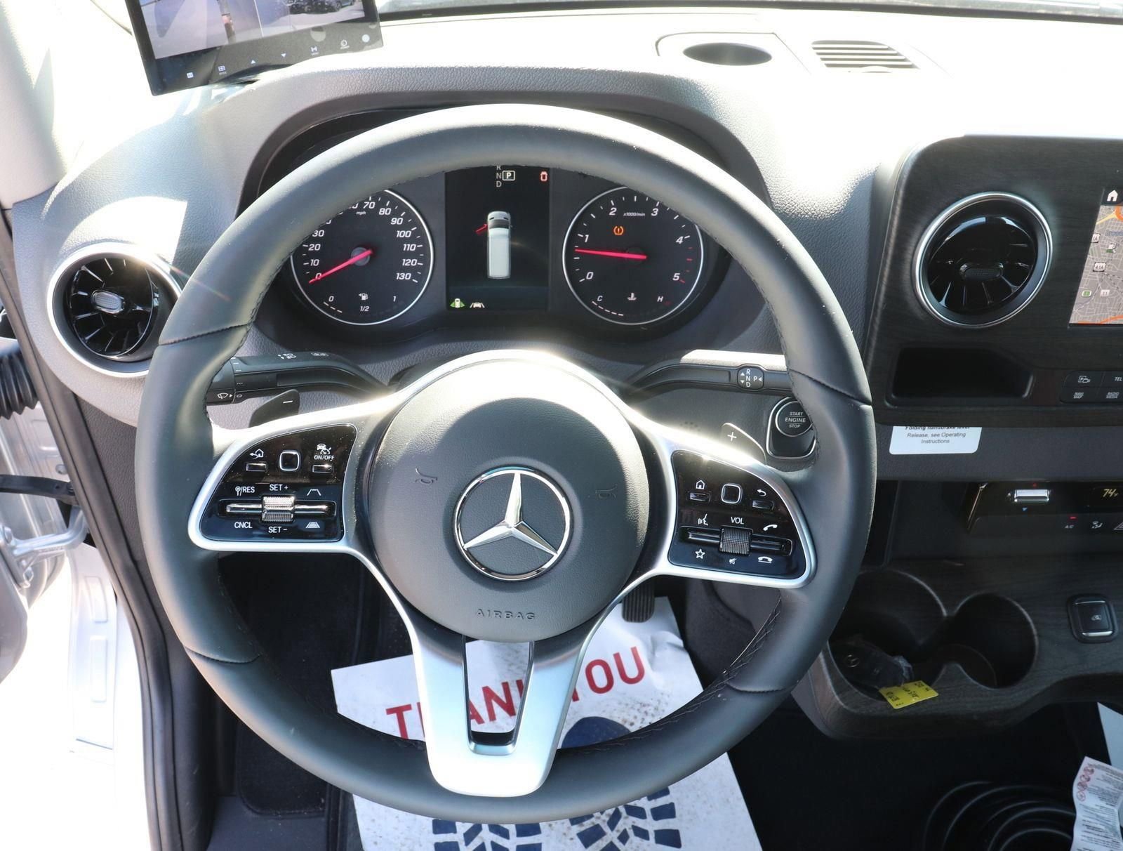 New 2022 Mercedes-Benz Sprinter 2500 image 26