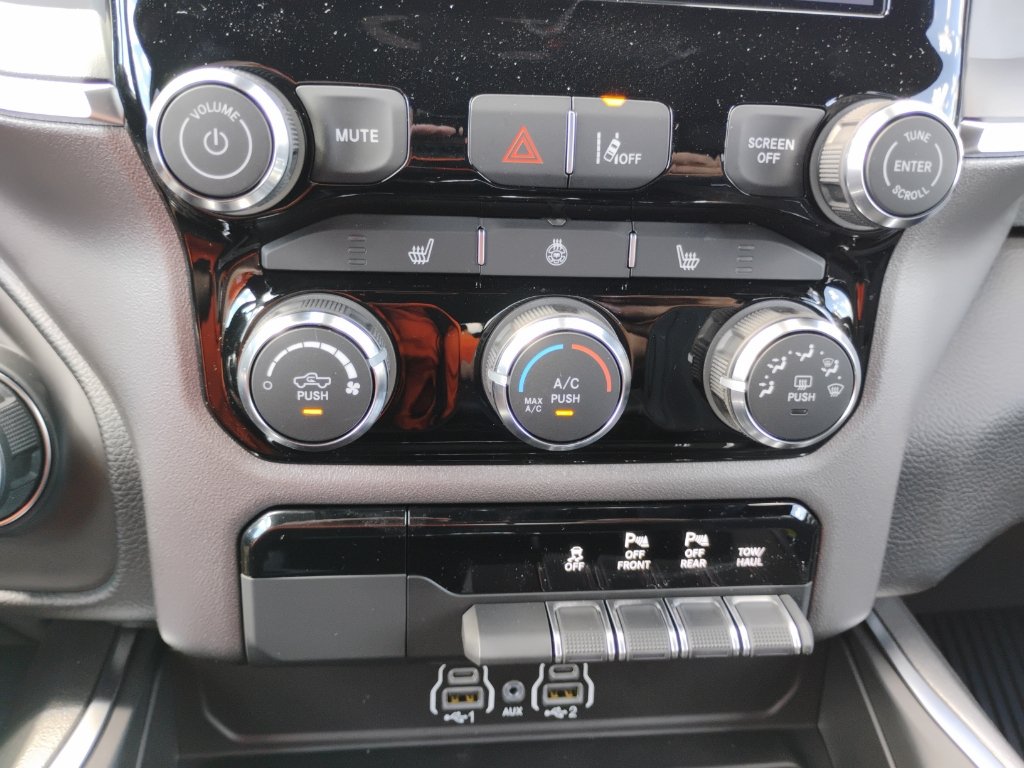 New 2027 RAM 1500 Big Horn w/ Night Edition AWD/4WD image 25