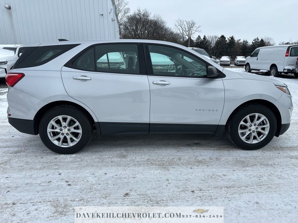 Used 2018 Chevrolet Equinox LS image 6
