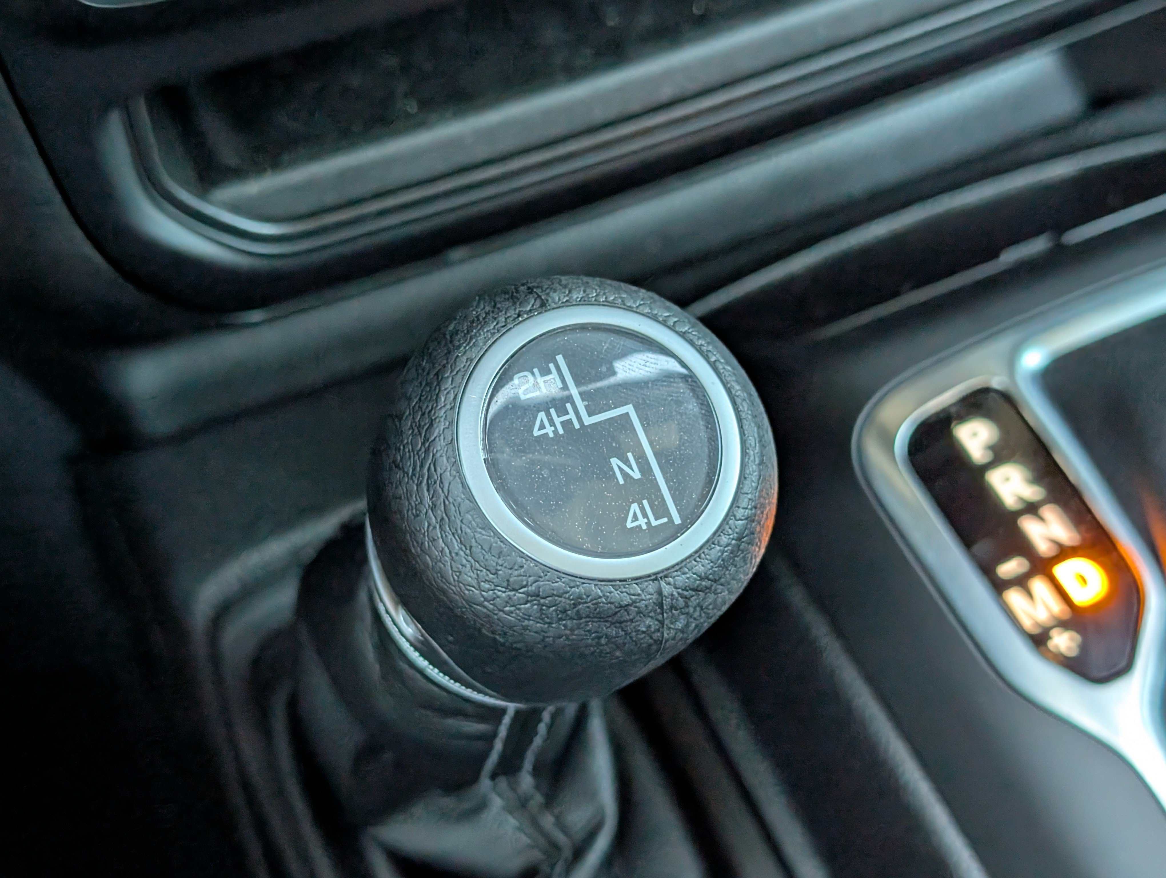 Used 2025 Jeep Gladiator Sport AWD/4WD image 25