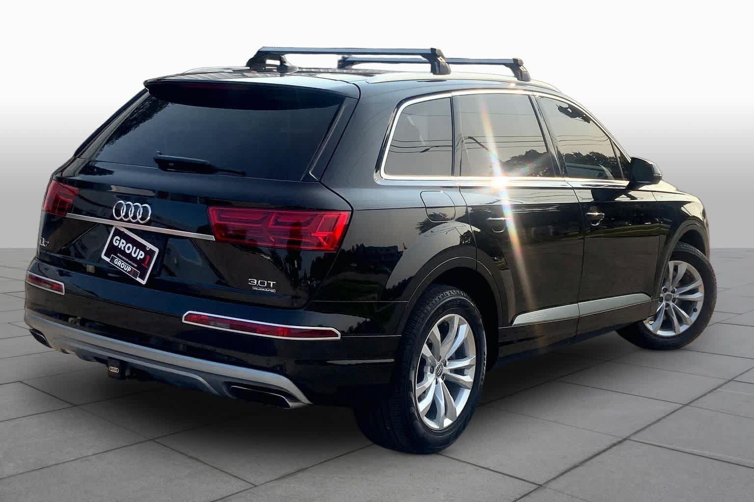 Used 2017 Audi Q7 3.0T Premium Plus AWD/4WD image 12