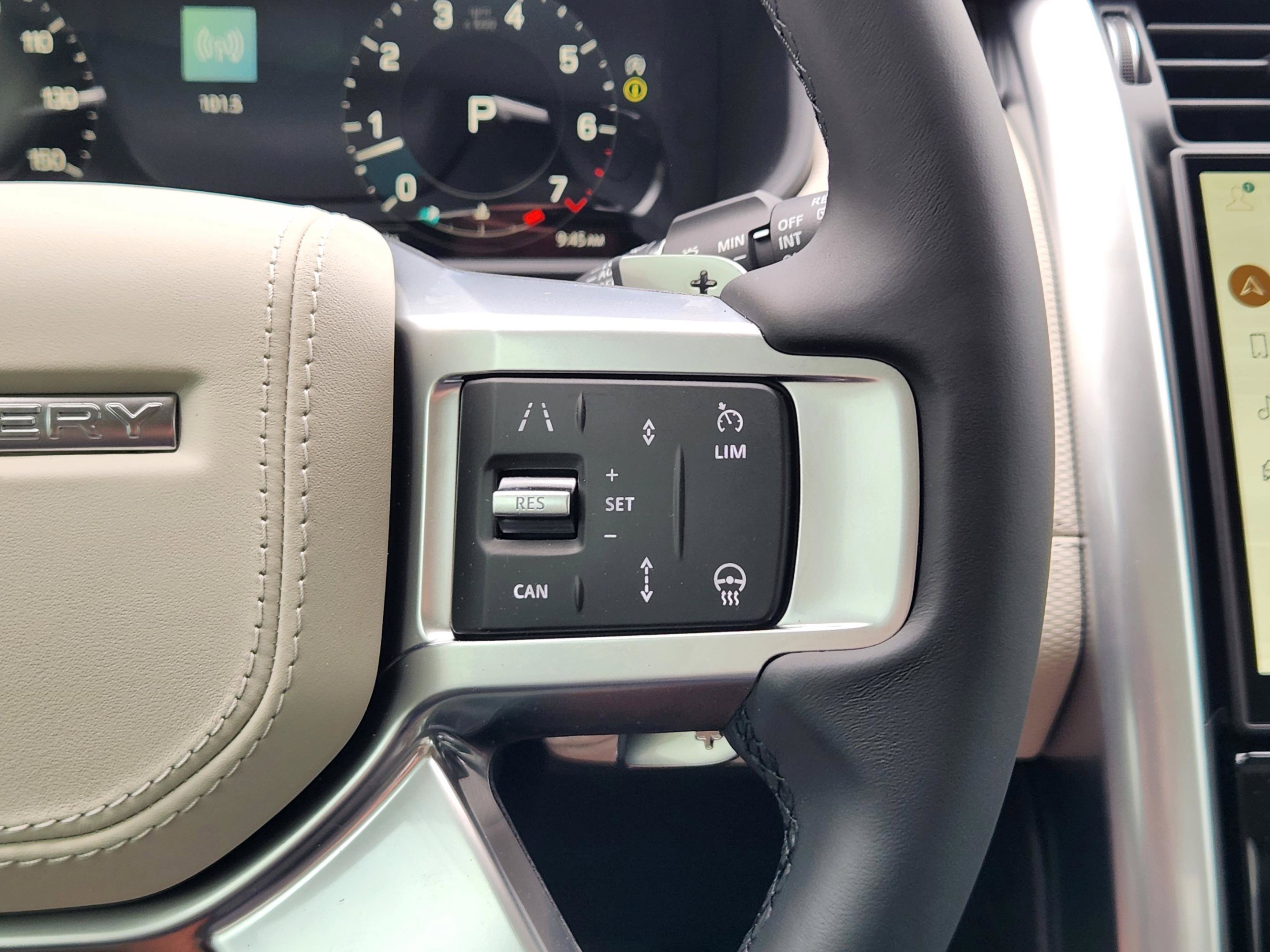 New 2026 Land Rover Discovery Limited Edition AWD/4WD image 25